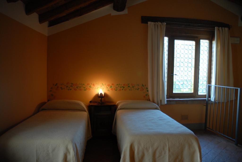 Agriturismo La Costa Crema Quarto foto